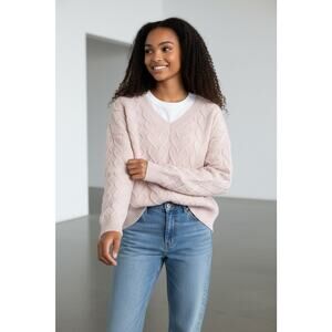 NWT Women's Pink Rose Sweater Light Pink Knit Heart Shaped Size M Feminine